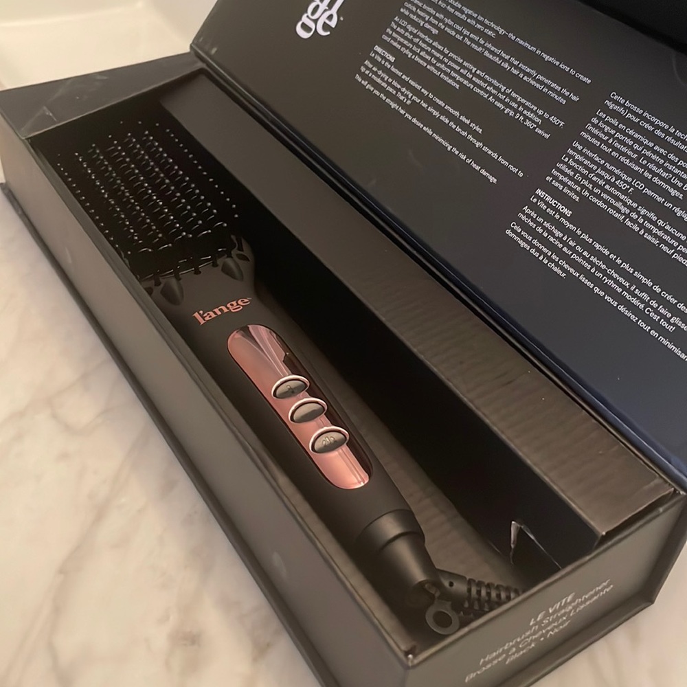 L’ange Le Vite Hairbrush Straightener